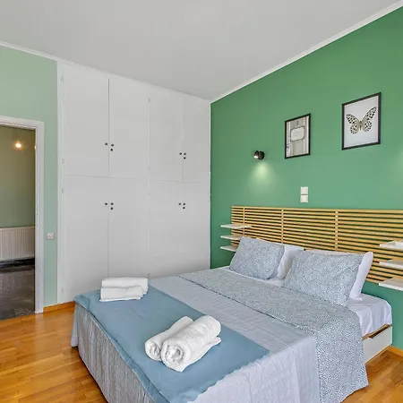 Apartment Alimos Front By Zain